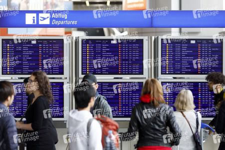 Symbolfoto Reiserückkehrer