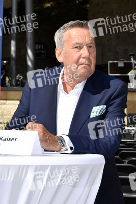 Pressekonferenz 'Back to Live' in Berlin