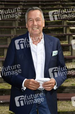 Pressekonferenz 'Back to Live' in Berlin