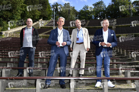 Pressekonferenz 'Back to Live' in Berlin