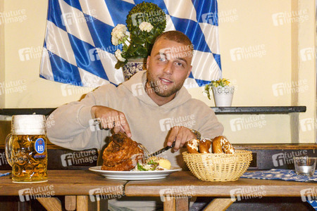 Fototermin mit Filip Pavlovic in Hamburg