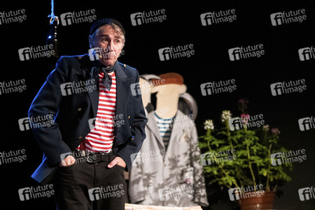 Musikalische Lesung 'Gartengeflüster - Text miez Musik' in Dresden