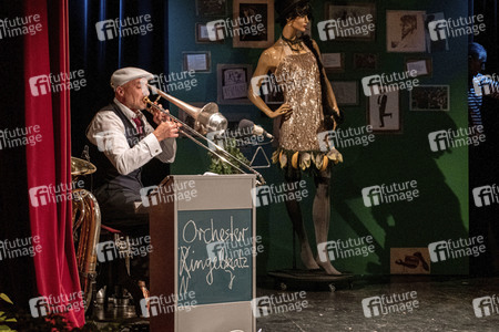 Musikalische Lesung 'Gartengeflüster - Text miez Musik' in Dresden