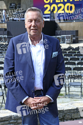 Pressekonferenz 'Back to Live' in Berlin