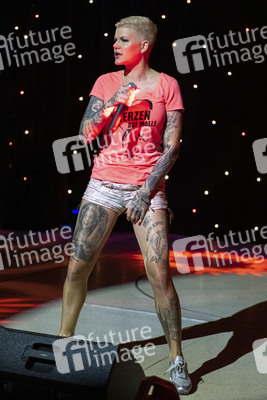 Privatparty Melanie Müller & Zora Schwarz  in Dresden