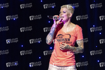 Privatparty Melanie Müller & Zora Schwarz  in Dresden