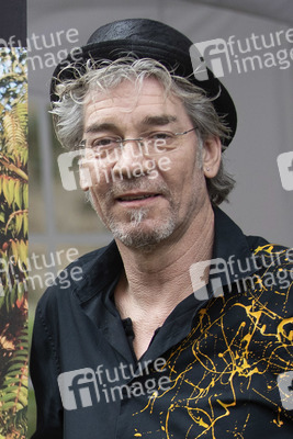 BodyArt Performance von Jörg Düsterwald in Wunstorf