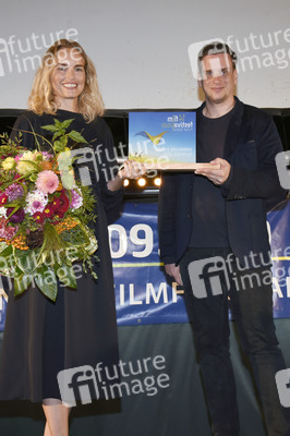 Verleihung 'Hannelore Elsner Preis' in Starnberg