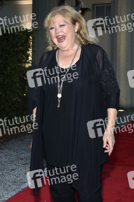 Theaterpremiere 'Gottes Lebenslauf' in Berlin