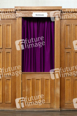 Symbolfoto Beichtstuhl