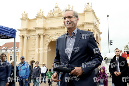 Eröffnung 'Einheits-Expo' in Potsdam