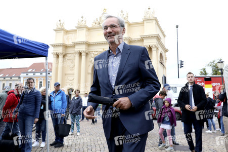 Eröffnung 'Einheits-Expo' in Potsdam