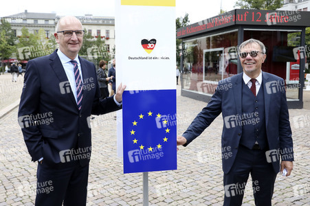 Eröffnung 'Einheits-Expo' in Potsdam