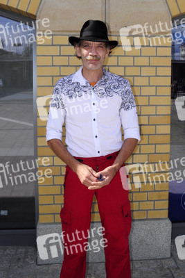 Fototermin mit Meinhard Neumann in Halle