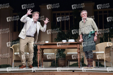 Theaterprobe 'Halbe Wahrheiten' in München