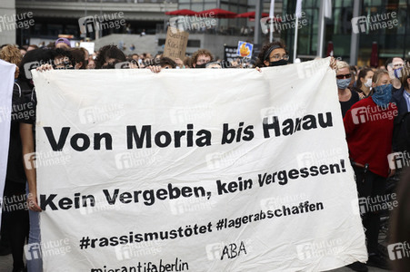 Demonstration für die Aufnahme von Flüchtlingen aus Moria in Berlin