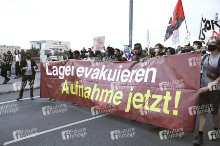 Demonstration für die Aufnahme von Flüchtlingen aus Moria in Berlin