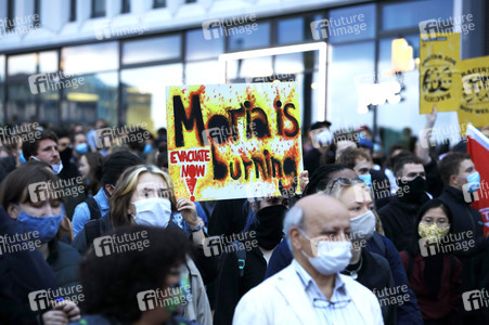 Demonstration für die Aufnahme von Flüchtlingen aus Moria in Berlin