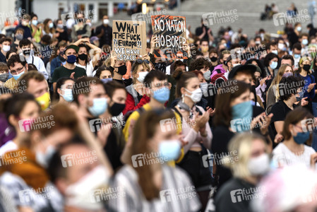 Demonstration für die Aufnahme von Flüchtlingen aus Moria in Berlin