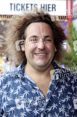 Pressekonferenz im Schmidt Theater in Hamburg