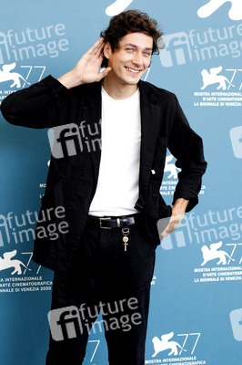 Photocall 'Und morgen die ganze Welt', Internationale Filmfestspiele von Venedig 2020