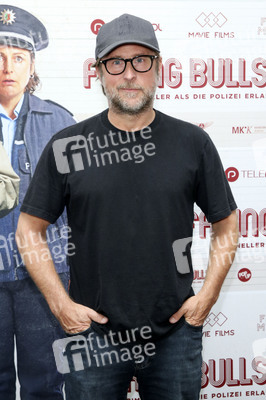 Filmpremiere 'Faking Bullshit' in Berlin