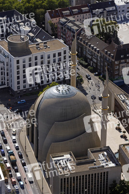 Blick vom Fernsehturm Colonius in Köln