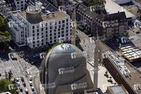 Blick vom Fernsehturm Colonius in Köln