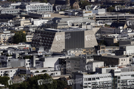 Blick vom Fernsehturm Colonius in Köln
