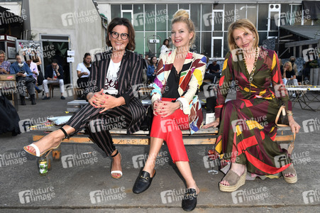 Dawid Tomaszewski 'Drops of Time' Vernissage & Short Film SS21 in Berlin