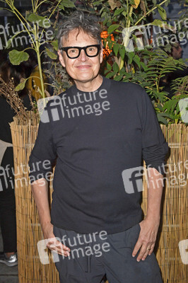 Dawid Tomaszewski 'Drops of Time' Vernissage & Short Film SS21 in Berlin