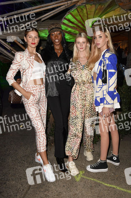 Dawid Tomaszewski 'Drops of Time' Vernissage & Short Film SS21 in Berlin