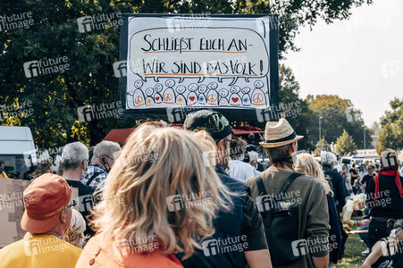 Demonstration gegen Corona-Regeln in Hannover
