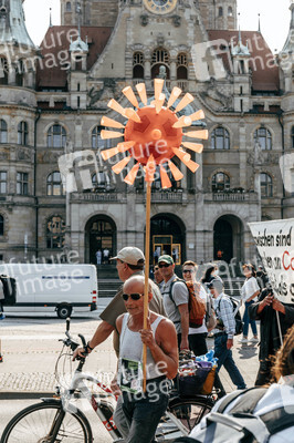 Demonstration gegen Corona-Regeln in Hannover