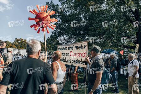 Demonstration gegen Corona-Regeln in Hannover