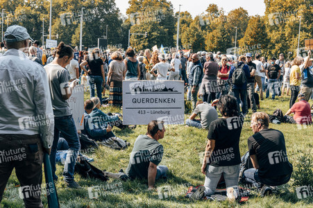 Demonstration gegen Corona-Regeln in Hannover