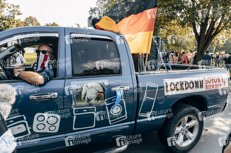 Demonstration gegen Corona-Regeln in Hannover