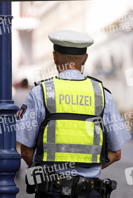 Symbolfoto Polizeistreife
