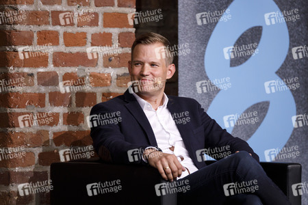 Markus Gabriel und Hendrik Streeck auf der phil.cologne 2020 in Köln