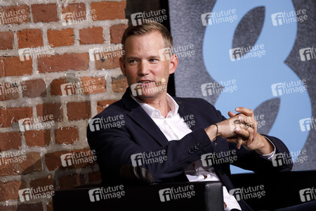 Markus Gabriel und Hendrik Streeck auf der phil.cologne 2020 in Köln