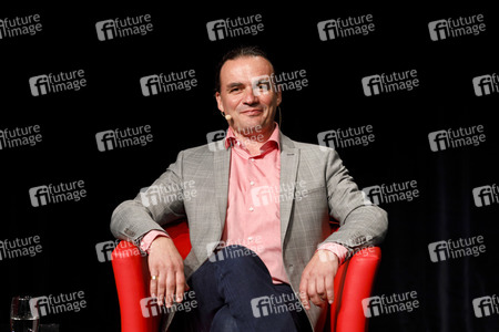 Michael Rüsenberg und Georg W. Bertram auf der phil.cologne 2020 in Köln