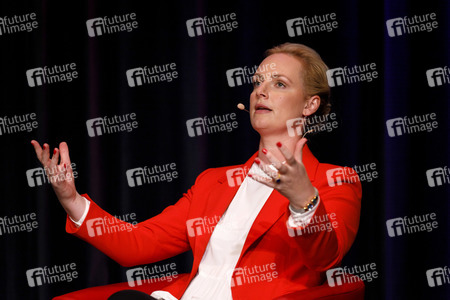 Elisabeth Wehling und Bernd Stegemann auf der phil.cologne 2020 in Köln