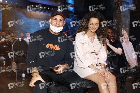 1. Kampfabend 'Das große SAT.1 Promiboxen' in Köln