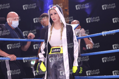 1. Kampfabend 'Das große SAT.1 Promiboxen' in Köln