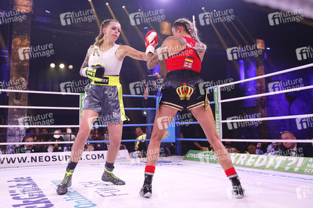 1. Kampfabend 'Das große SAT.1 Promiboxen' in Köln