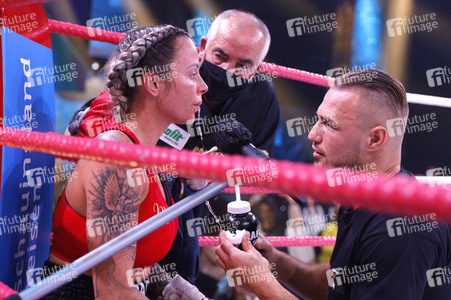 1. Kampfabend 'Das große SAT.1 Promiboxen' in Köln