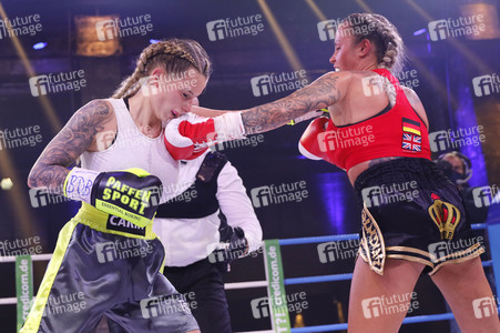 1. Kampfabend 'Das große SAT.1 Promiboxen' in Köln