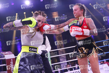 1. Kampfabend 'Das große SAT.1 Promiboxen' in Köln