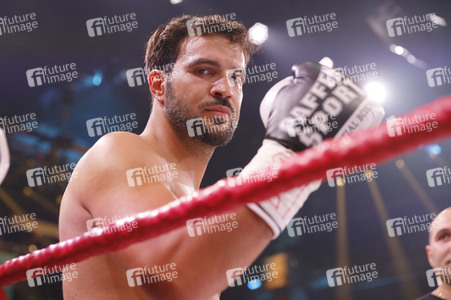 1. Kampfabend 'Das große SAT.1 Promiboxen' in Köln