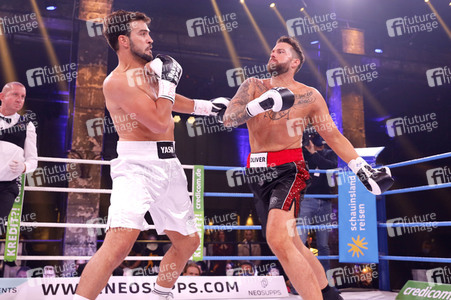 1. Kampfabend 'Das große SAT.1 Promiboxen' in Köln